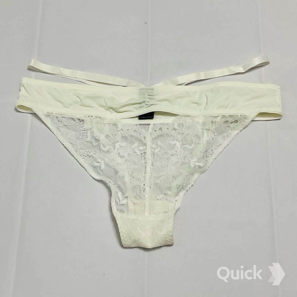 NWT Embroidered Lace Cutout Bra & Panties - 2 pcs Set - Picture 7 of 7